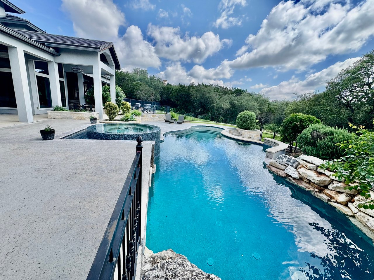 River Forest Estate