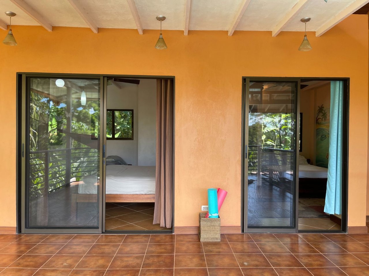 Riverfront Guest House Estate, Uvita, Puntarenas