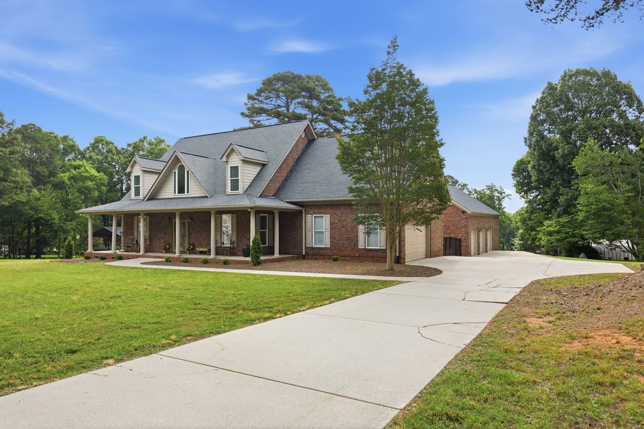 132 Monarch Ln