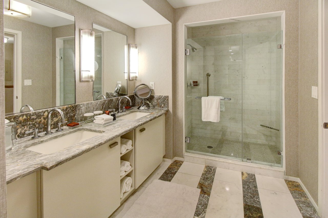 The Ocean Resort Residences (Conrad Fort Lauderdale Beach)