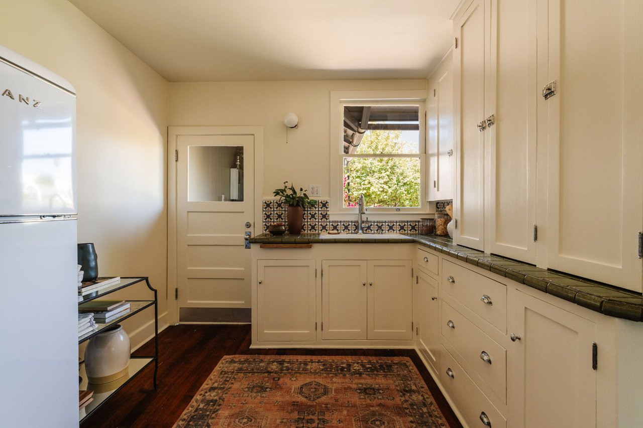 201 N Avenue 52 in Highland Park