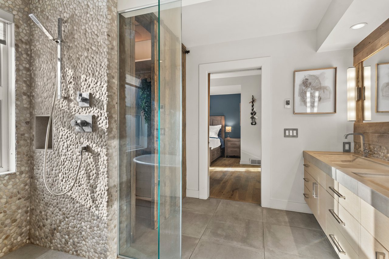 19 Bearspaw Summit Rise