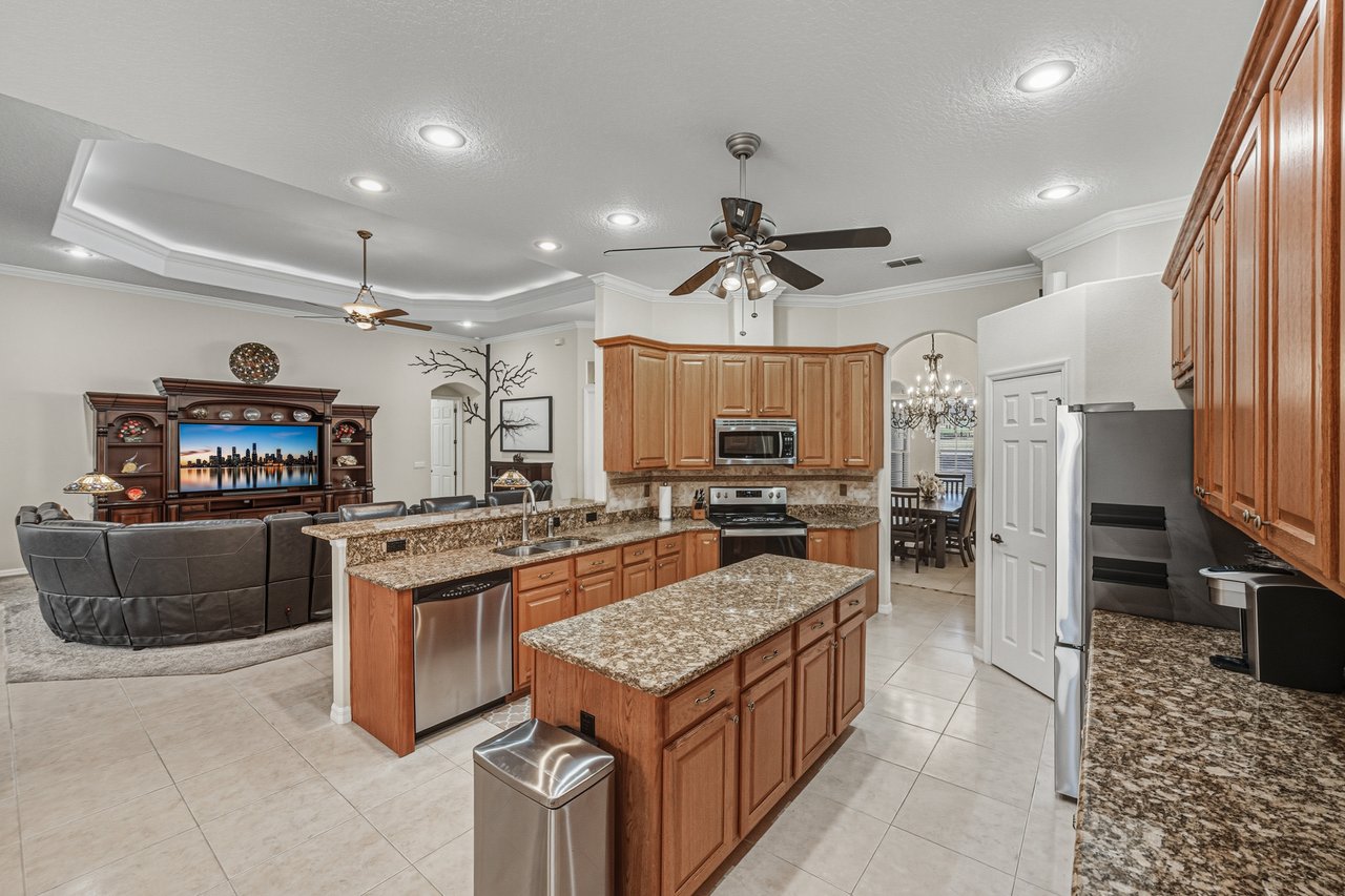 12852 GRAND TRAVERSE DR