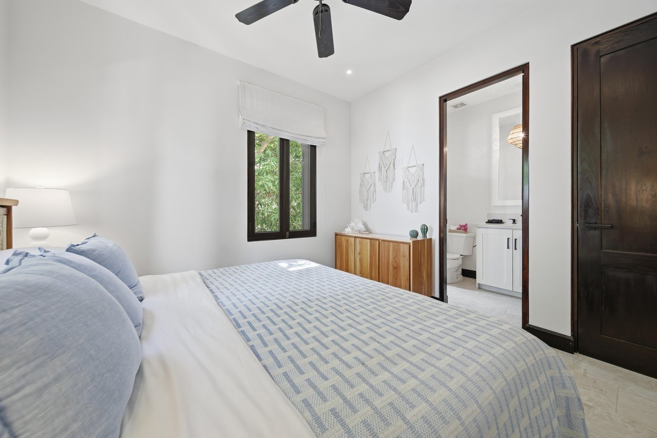 18 Calle La Ronda | Where Everyday Feels Like a Holiday