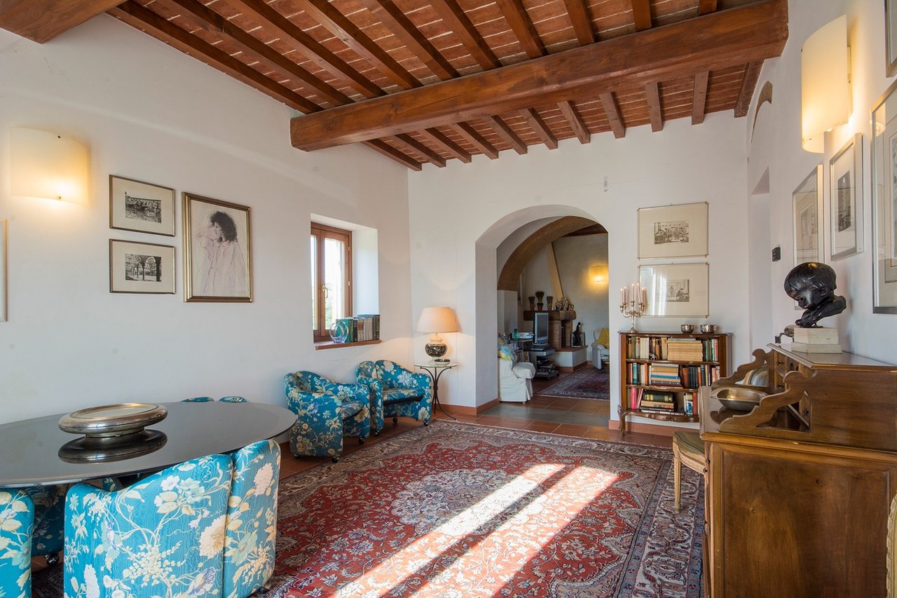 Villa Del Sole Country HO