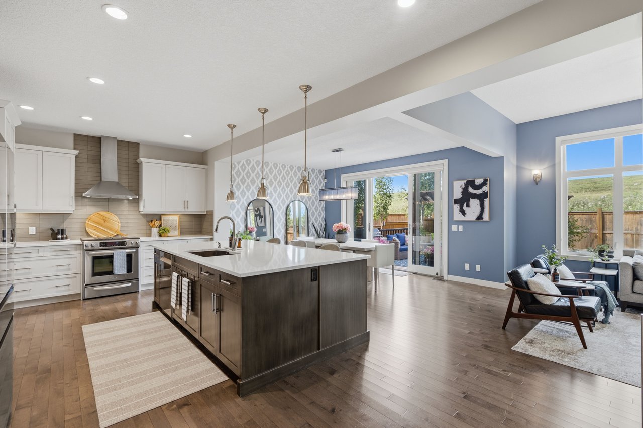 138 Ascot Crescent SW