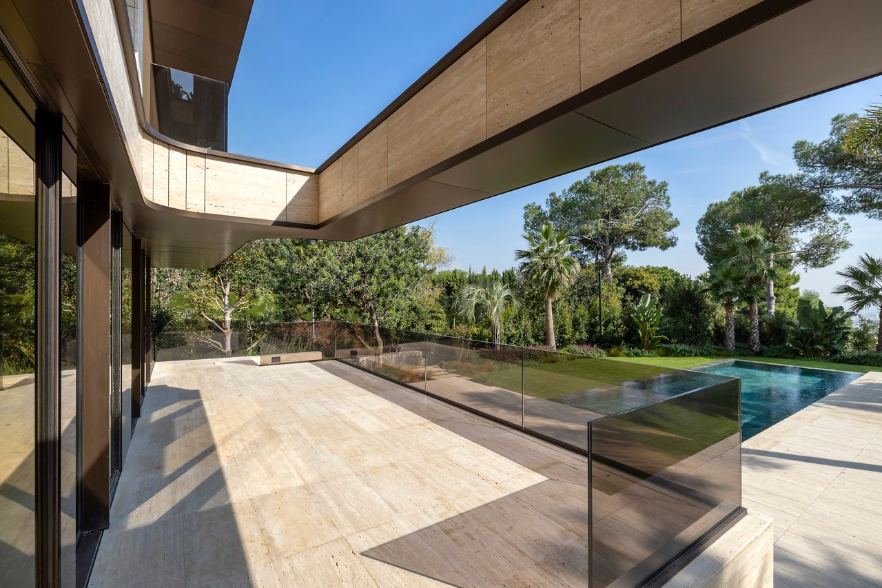 VILLA ALTA
