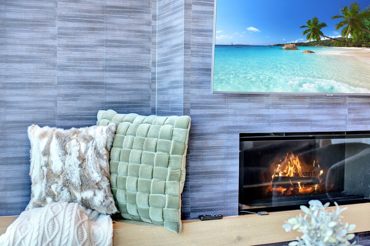 Modern Snowmass Retreat