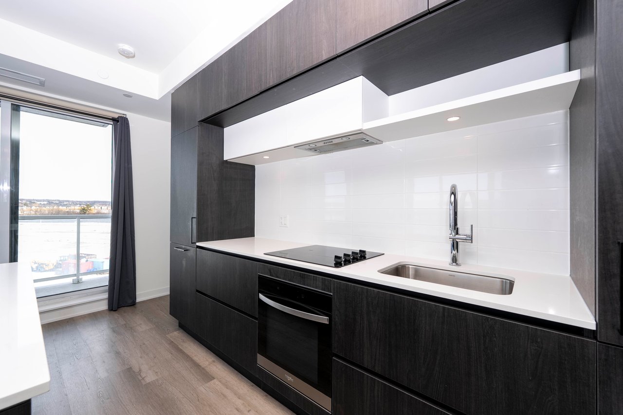 2 David Eyer Road, 525