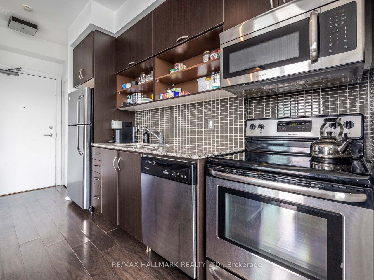 VIBE CONDOS