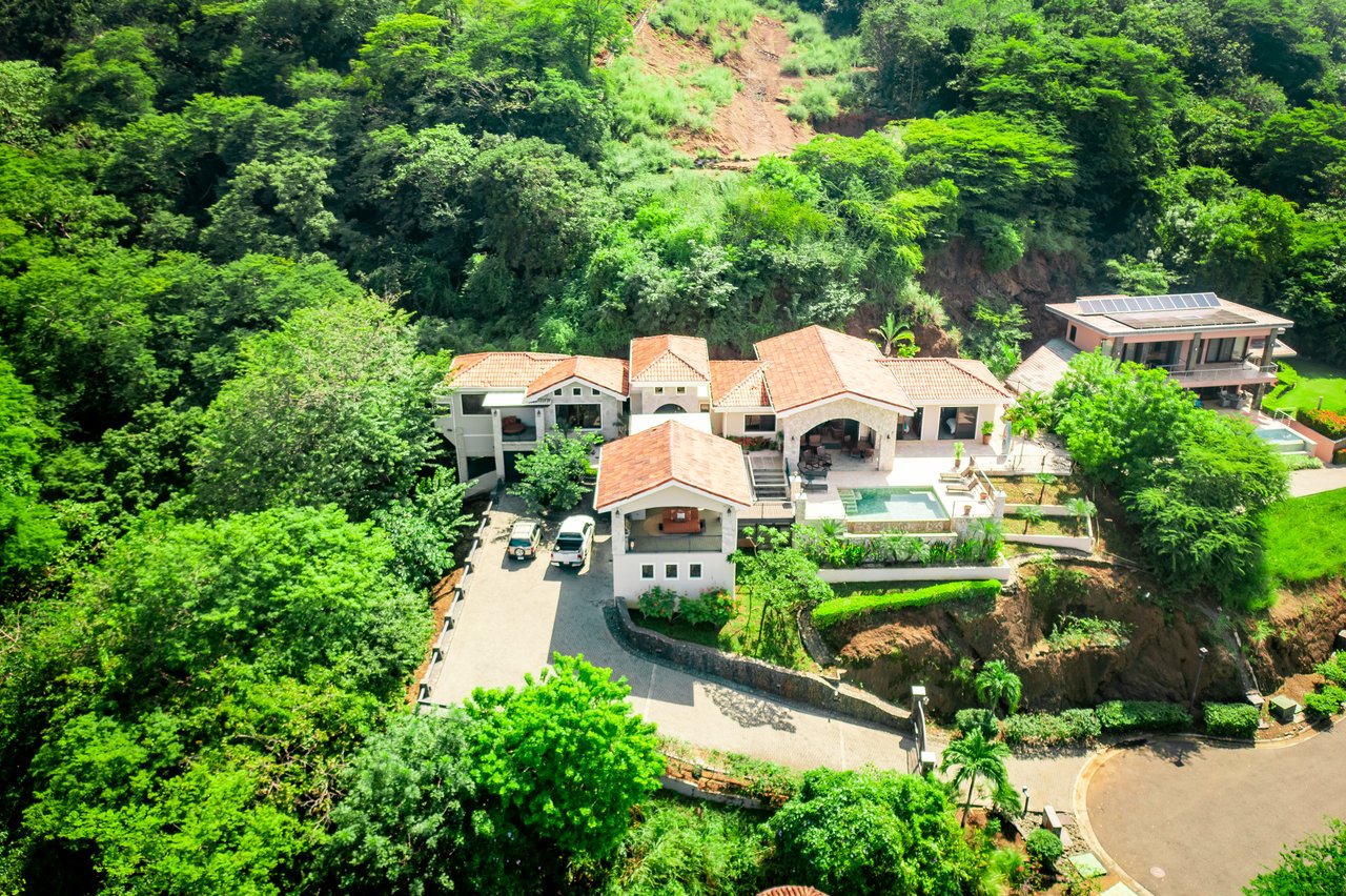 Villa Valhalla | Prime Ocean-View Property in One of Guanacaste’s Most Desirable Beach Towns