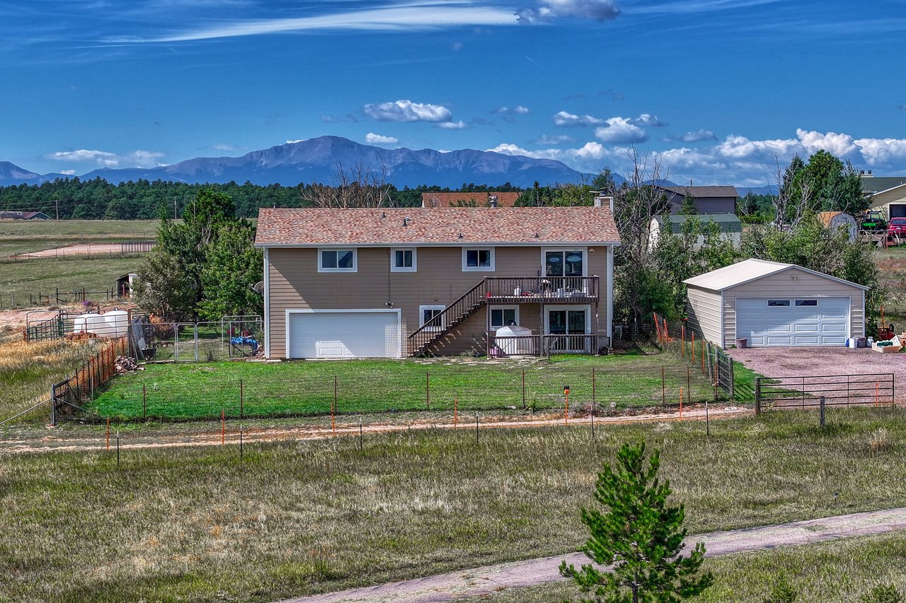 12895 Green Meadow Drive