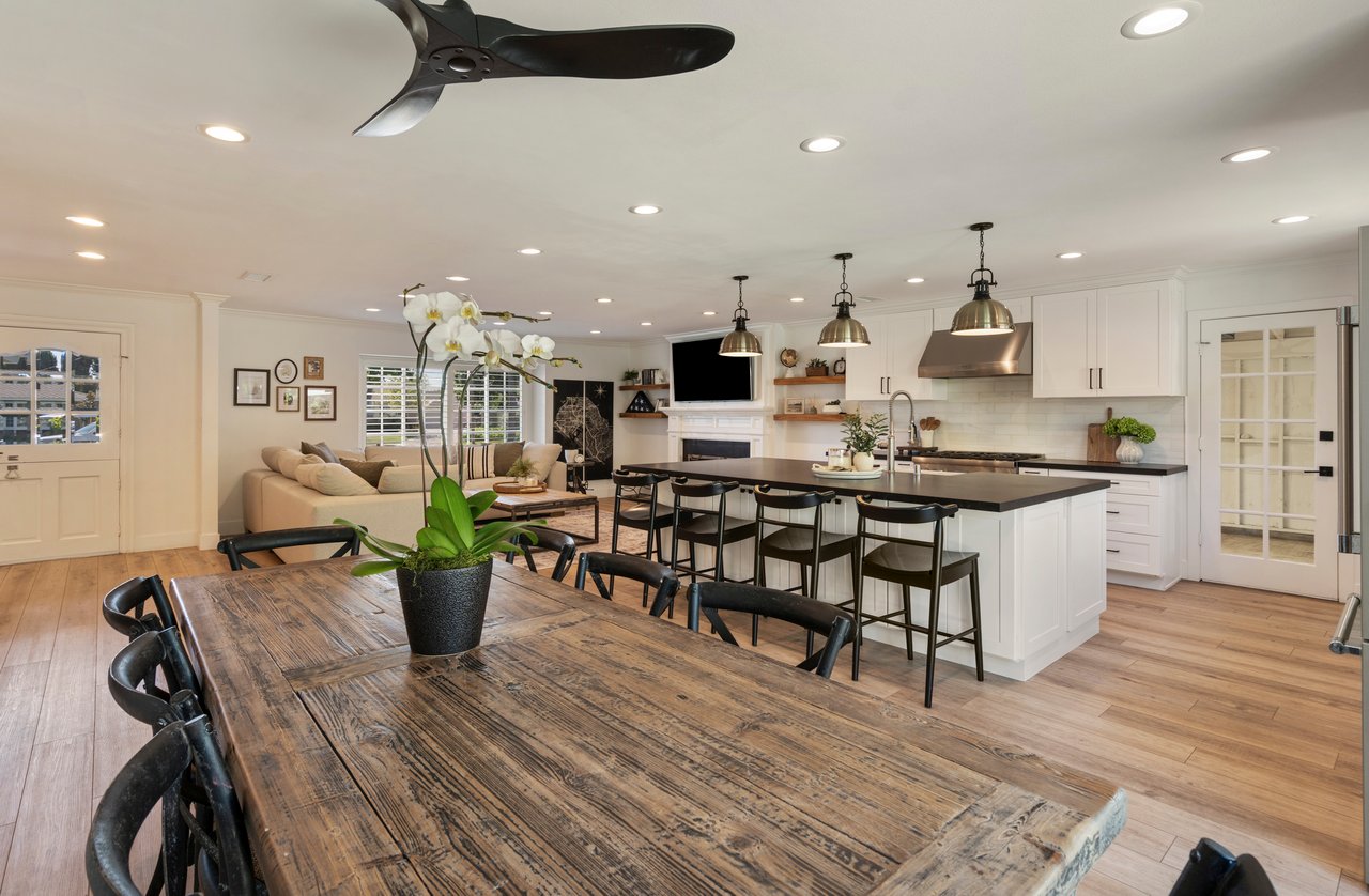 4522 Loganview Drive