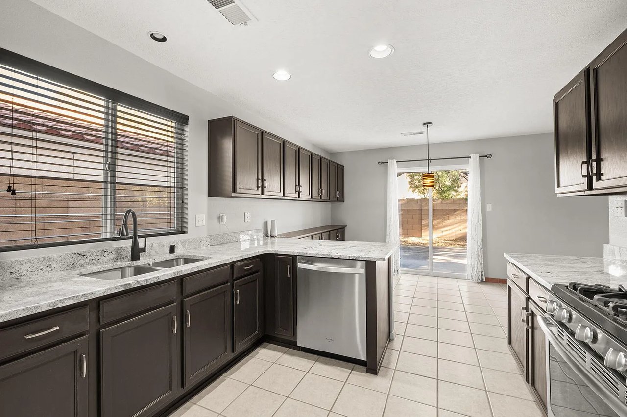 1405 Villa Candela, NE