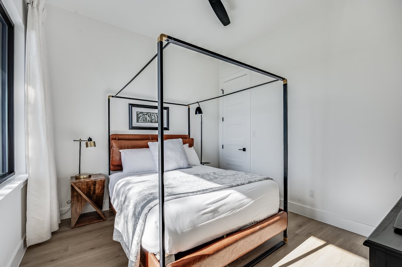 3138 Chisholm Trail