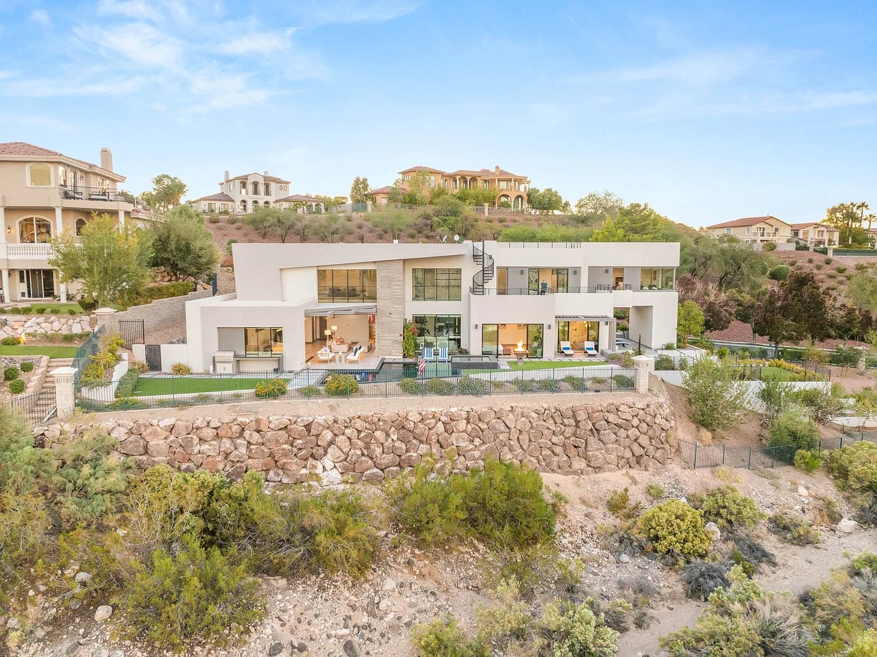 2878 Quartz Canyon Dr