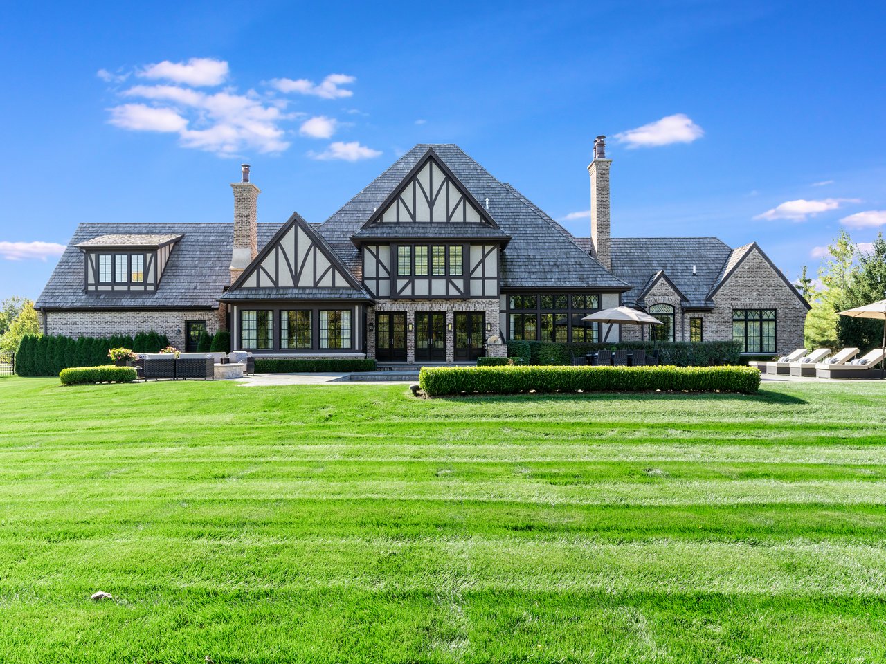36W400 Hunters Gate Road