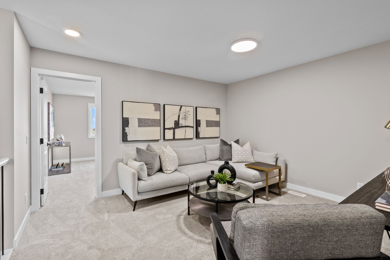 155 Belvedere Crescent SE