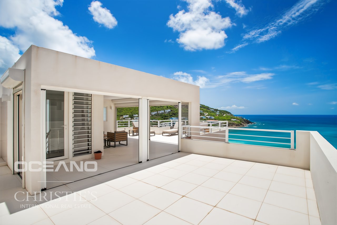 INDIGO BAY - ROOFTOP VILLA WITH OCEAN VIEW