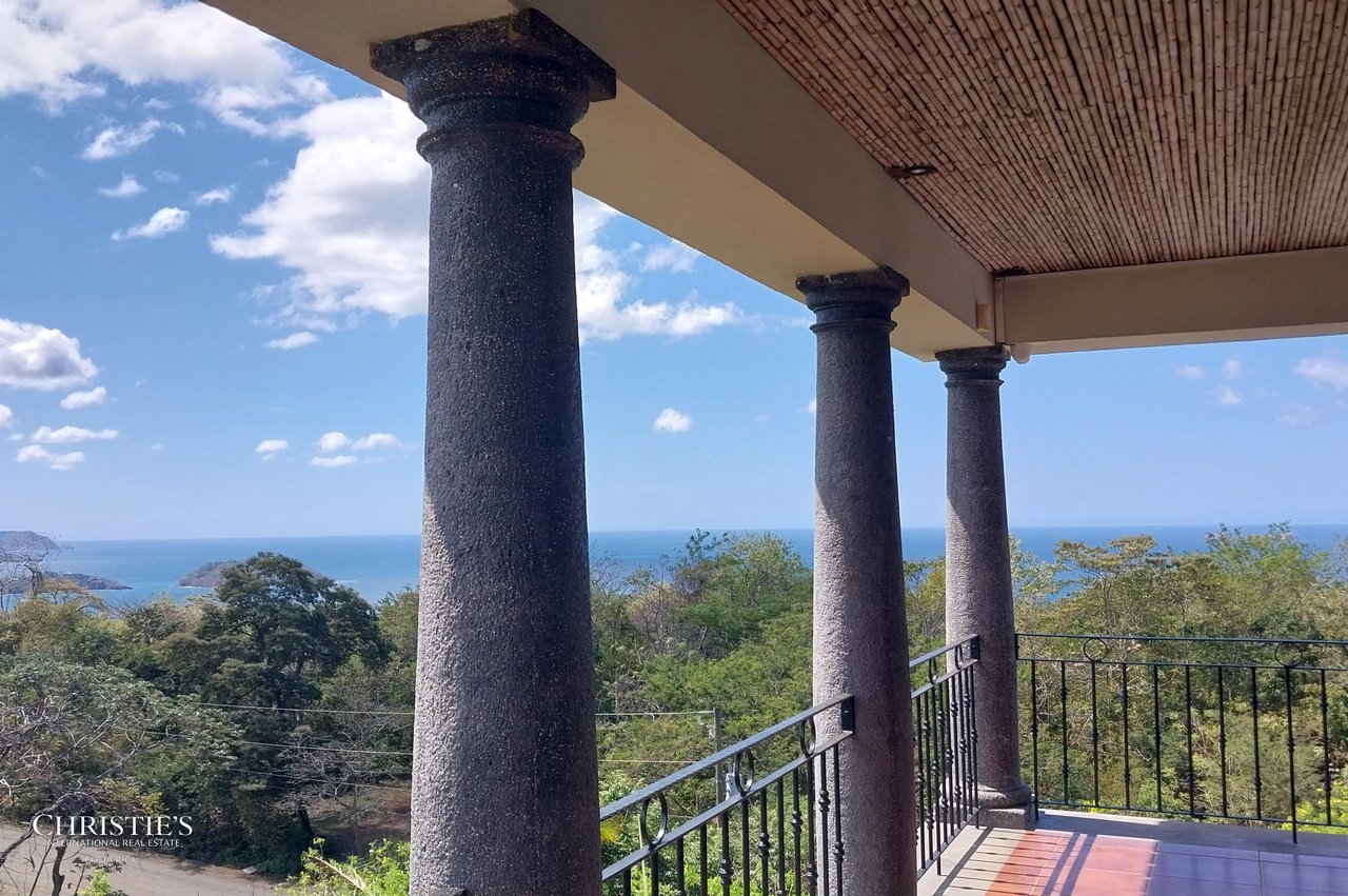 Casa de Estrellas – Luxury Oceanview Living Above Playa Penca & Potrero Bay