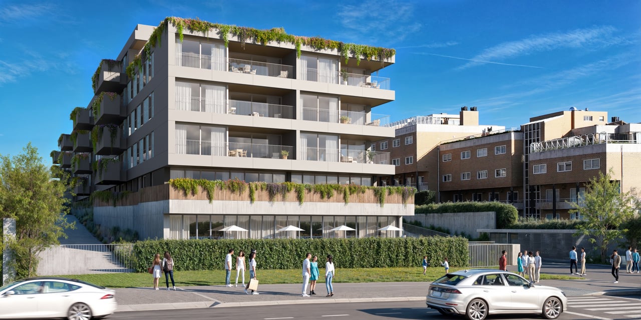 Sophisticated Three-bedroom Apartment in Private Address Region