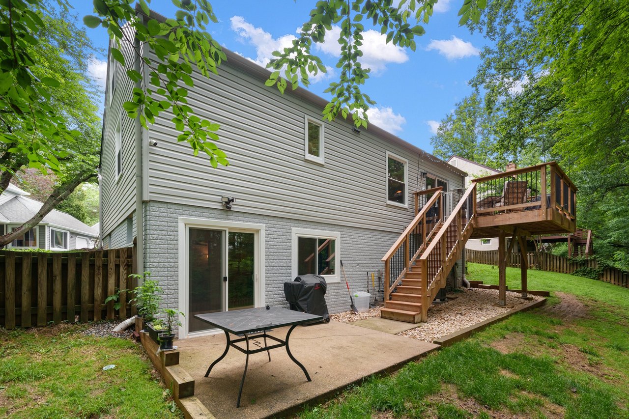 15251 Cedar Knoll Ct