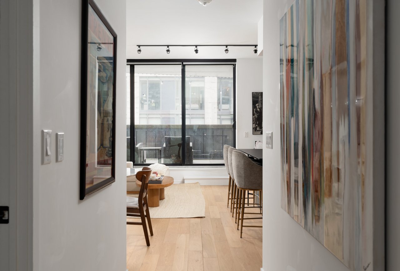 302-41 Dovercourt Rd