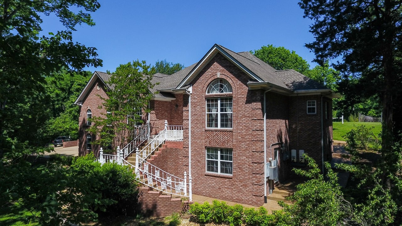 8434 Del Thomas Rd