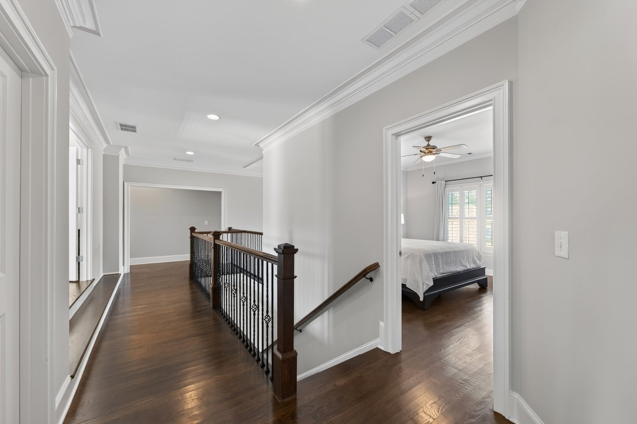 125 Tolhouse Court