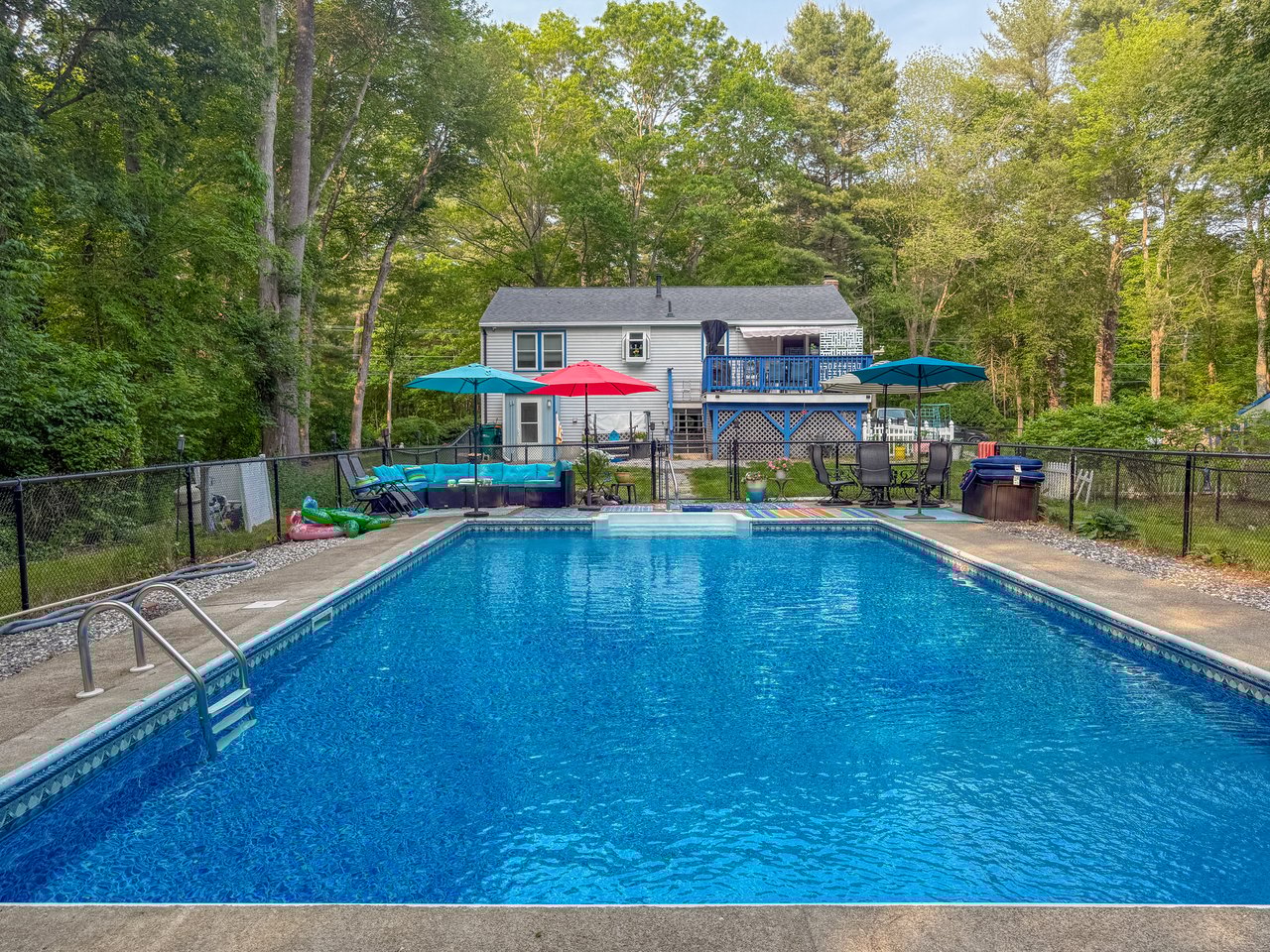 FOR SALE | Turnkey Business & Home