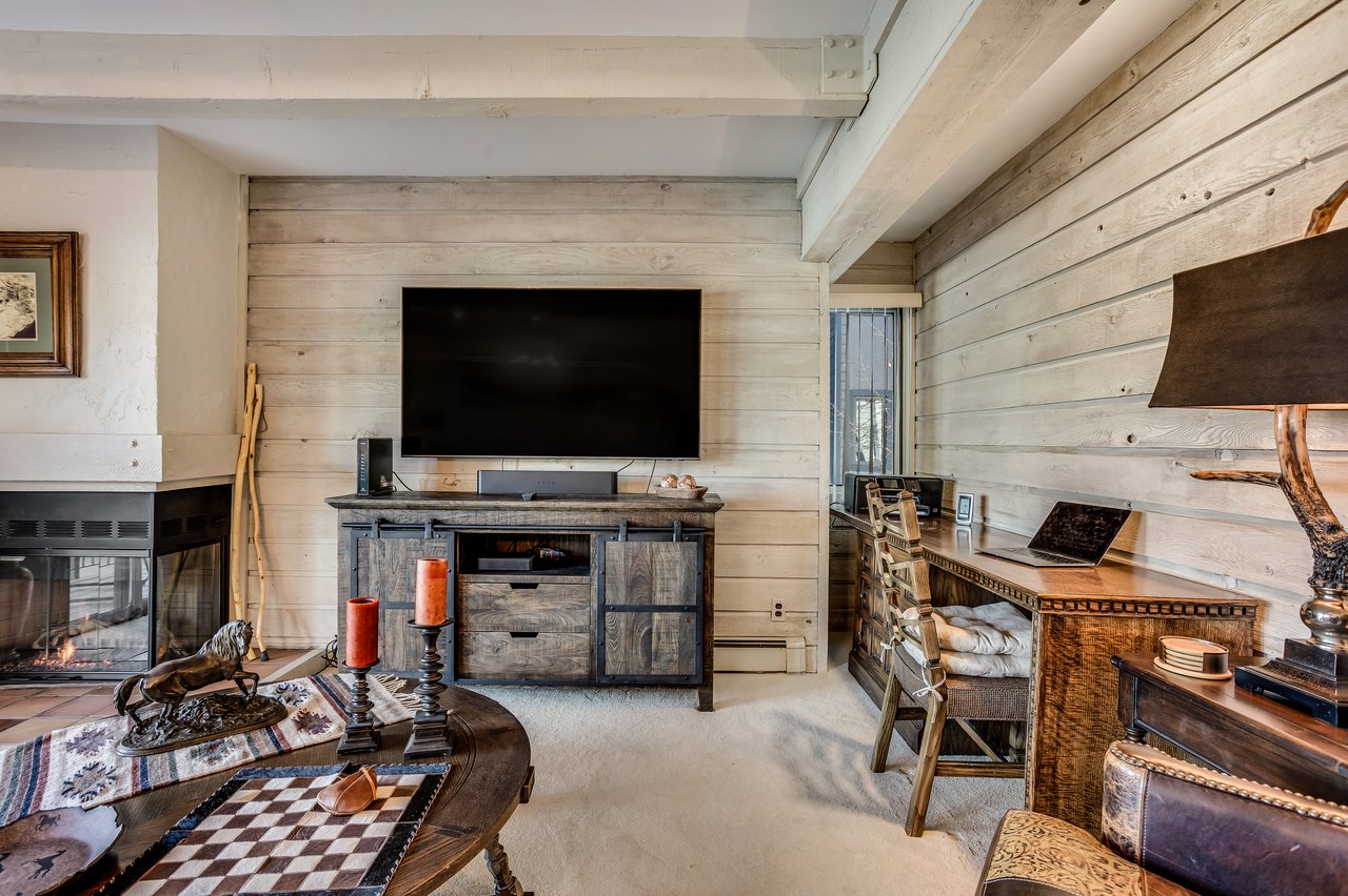 Modern Elegance Meets Mountain Comfort