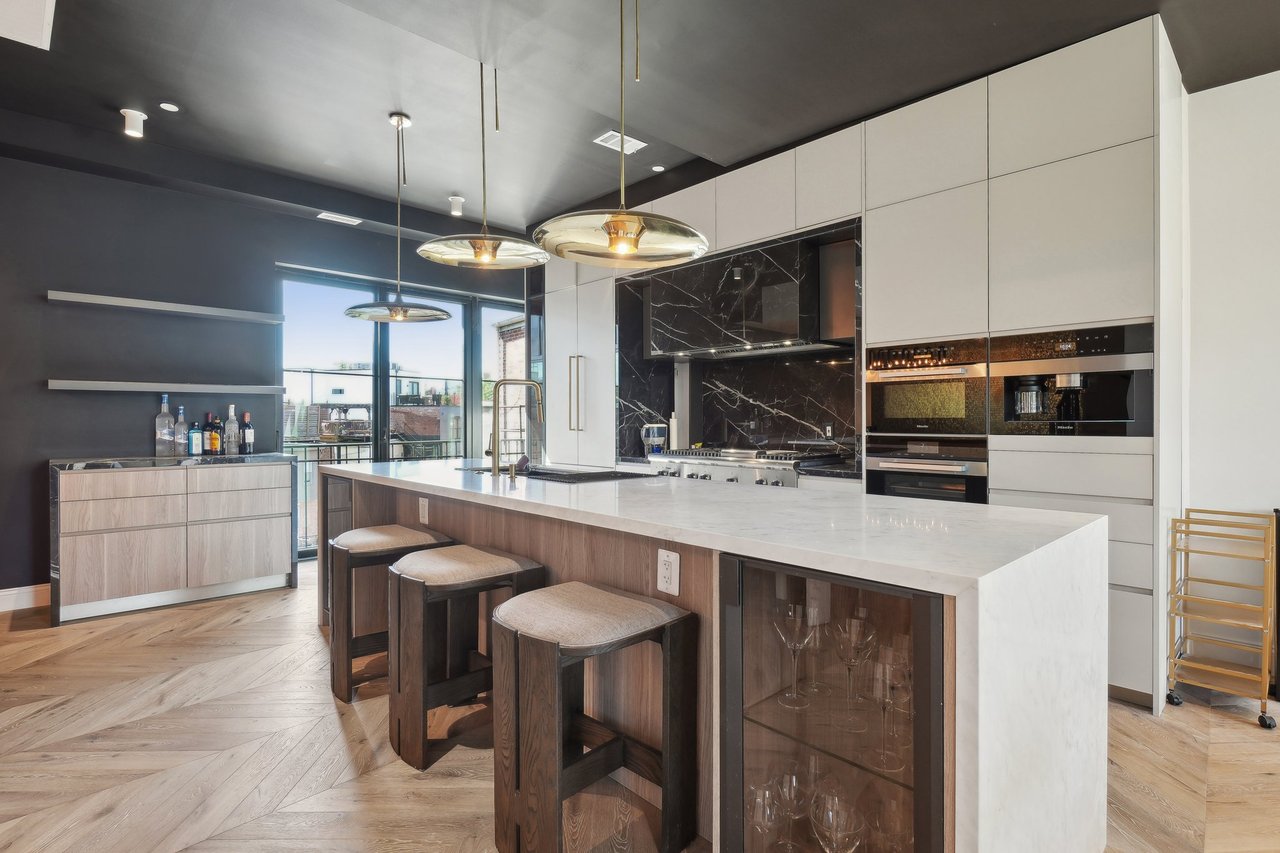 23 LOGAN CIRCLE NW