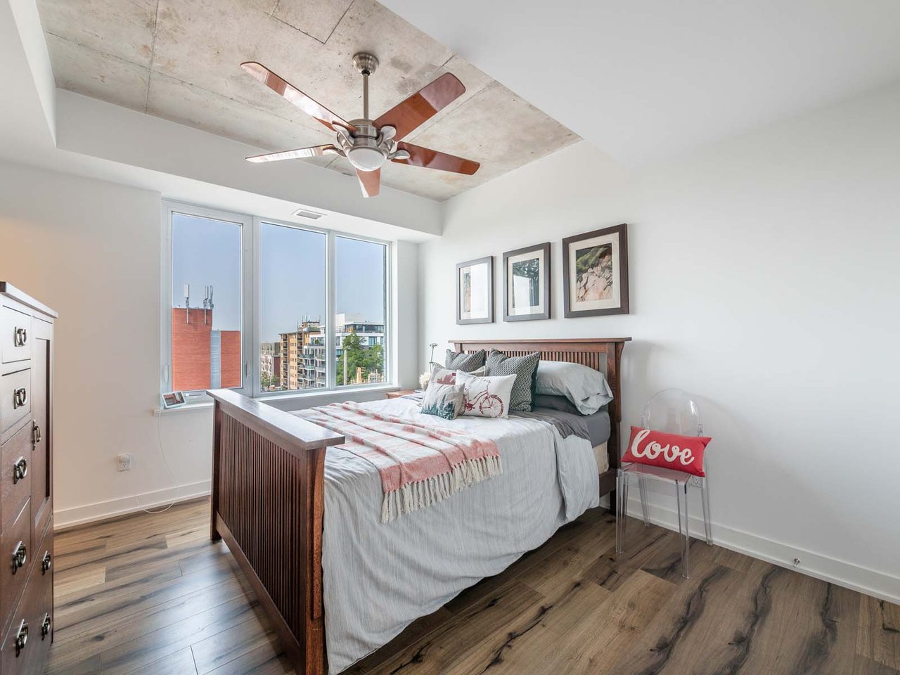 665 Kingston Rd, #502