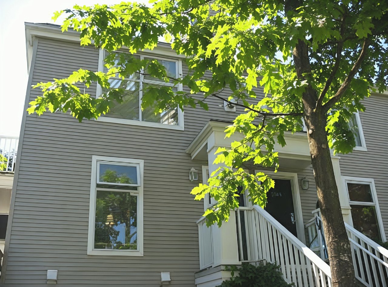 3178 W 4th Ave