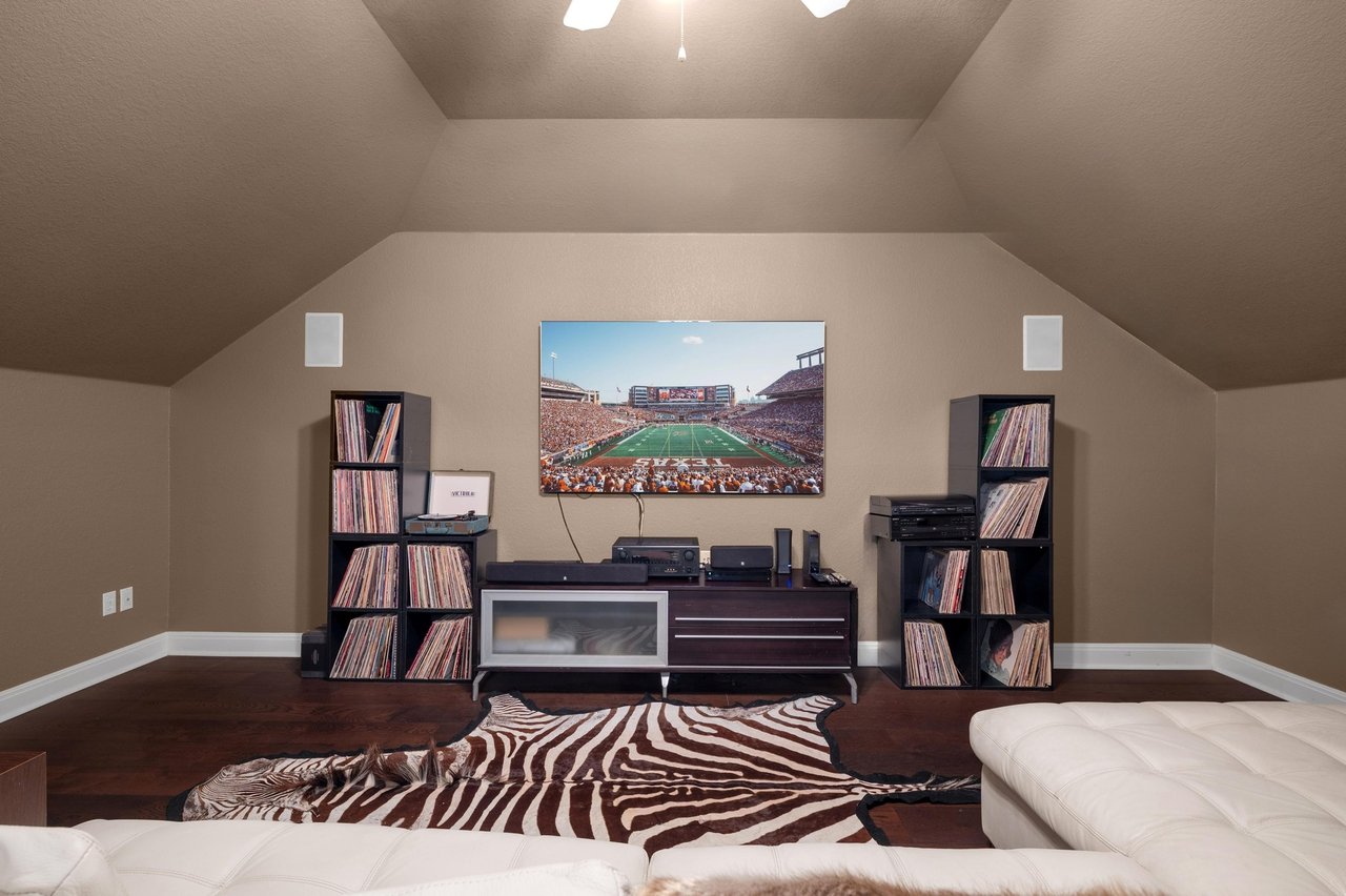 11208 Woodland Hills Trl