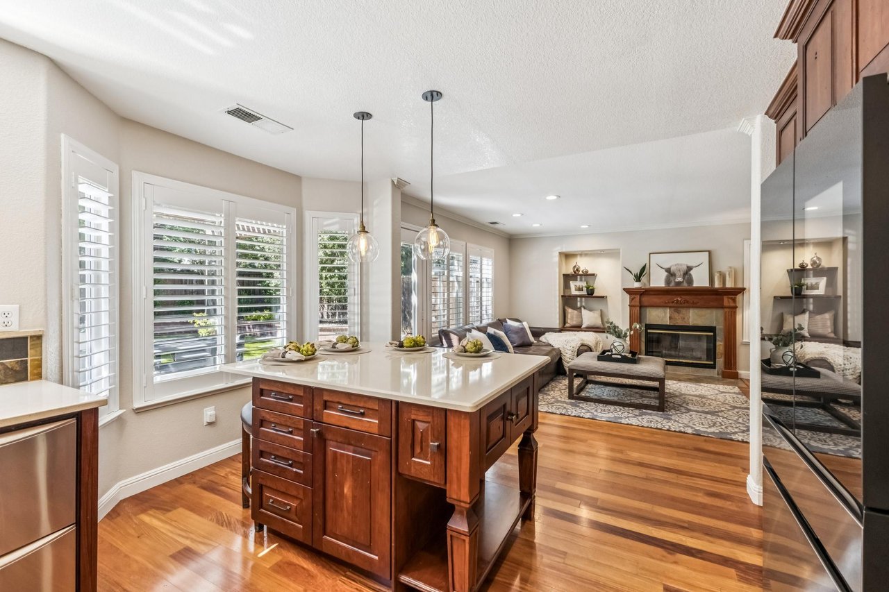 2426 Tapestry Way West Pleasanton
