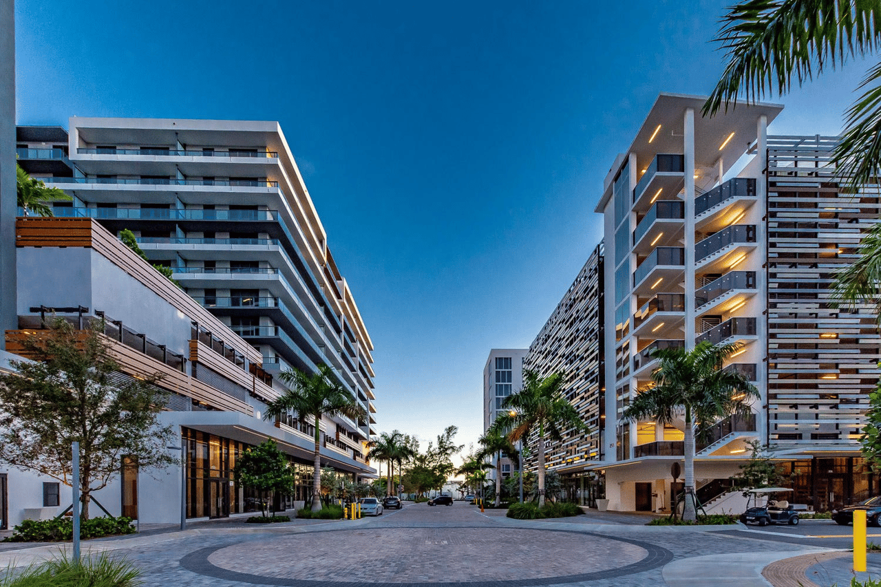 Aventura Park Square