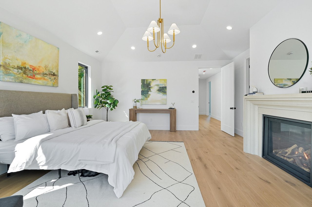 1184 S. Williams St