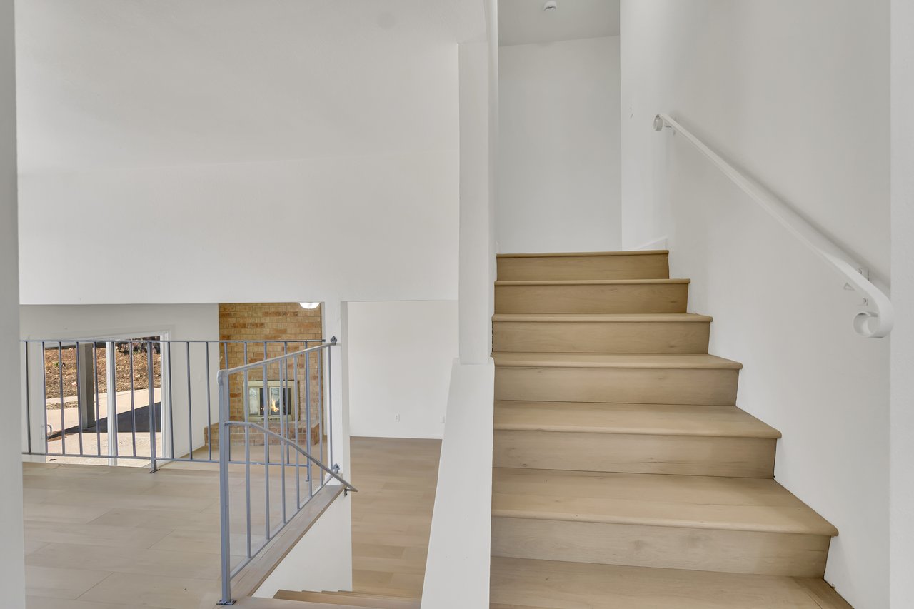 7422 PALMER HOUSE DR