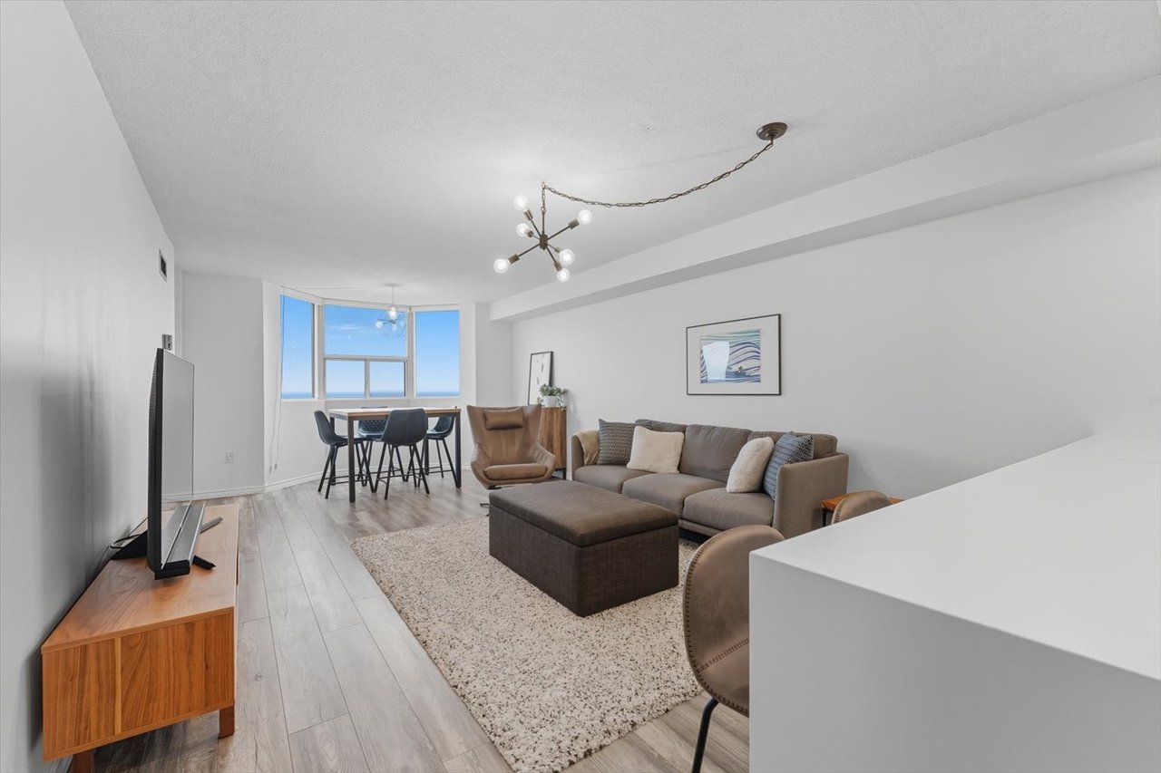 3845 Lake Shore Blvd W 1508