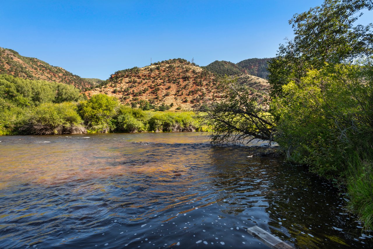 Colorado Lifestyle Awaits