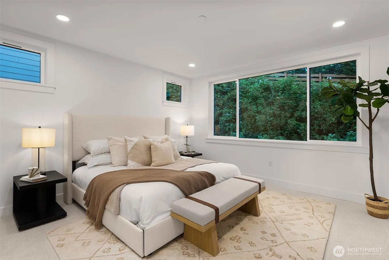 238 4th Avenue #101