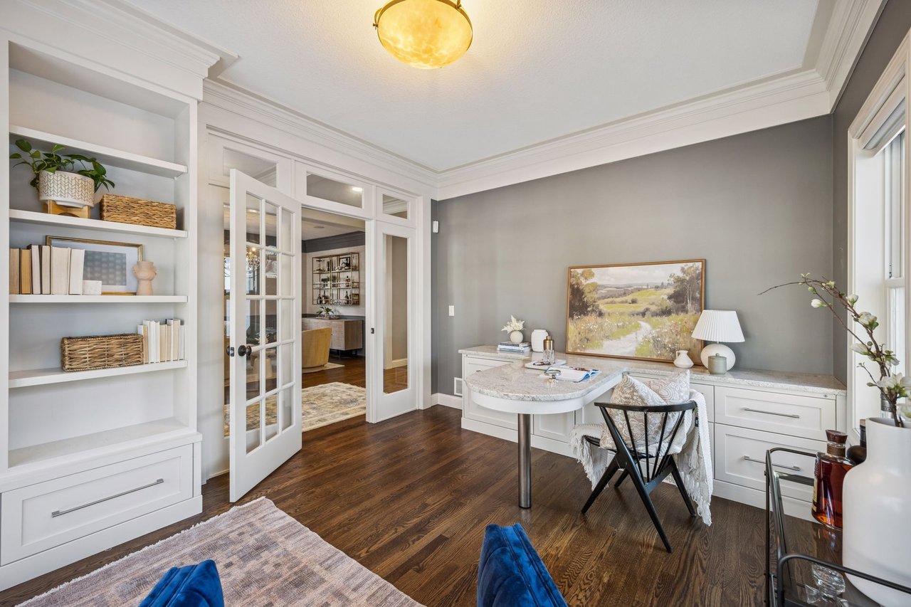 5321 Halifax Ave S, Edina