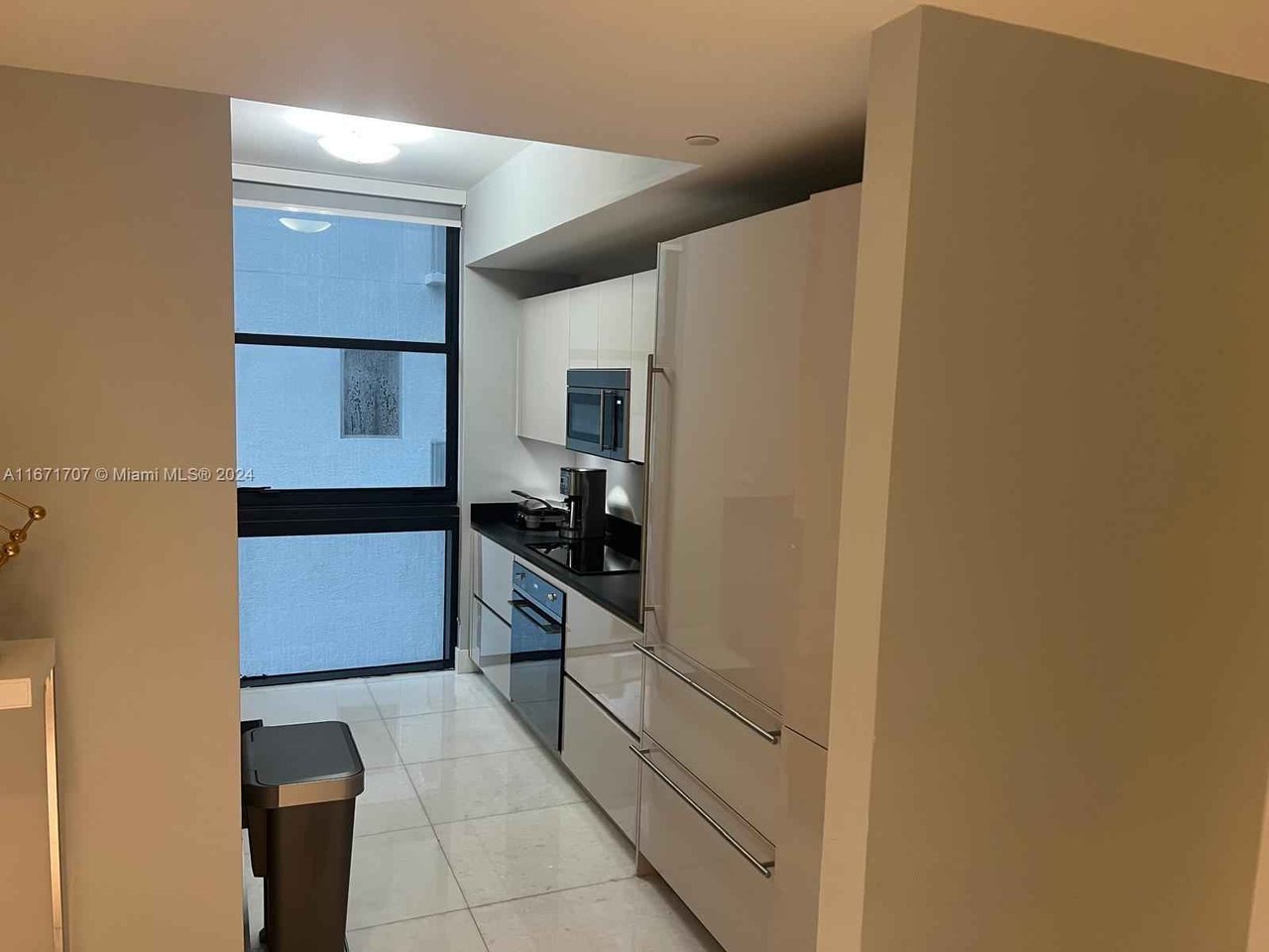 1010 Brickell Ave Unit 1405