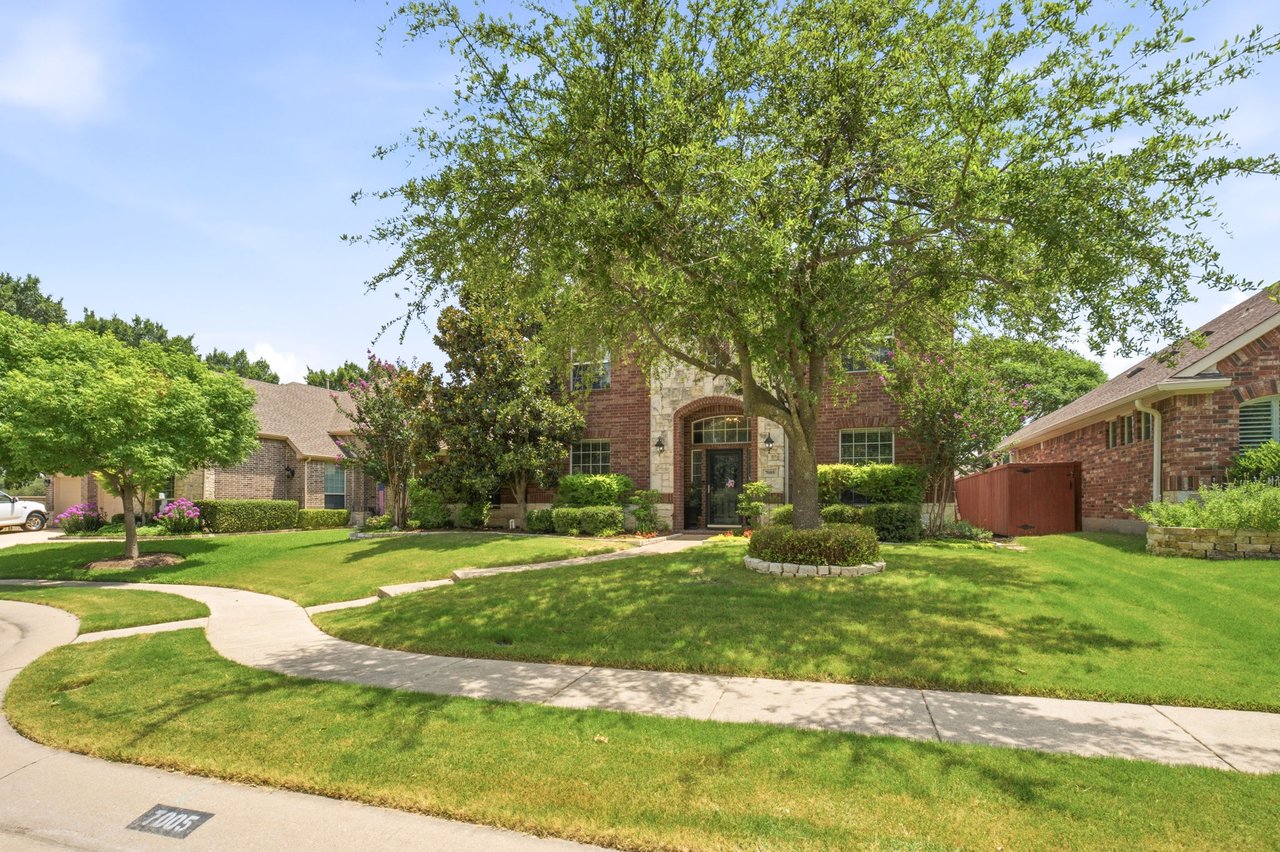 7005 Royal Glen Trail