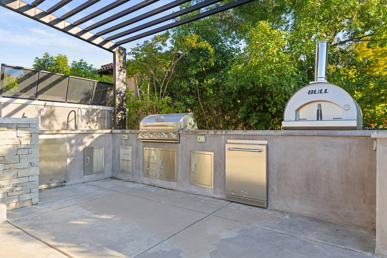 4573 Greenview Drive