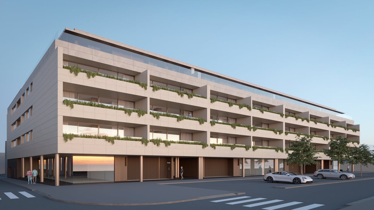 Elegant 3-Bedroom Apartment with Terraces in Prime Residential Area Near Porto