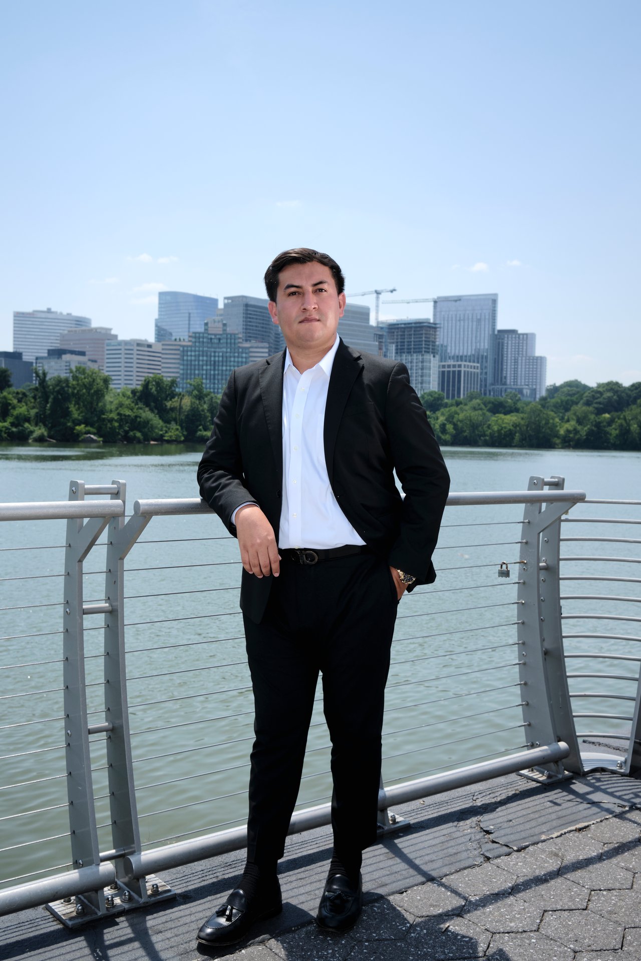 Elmer Ramos photo