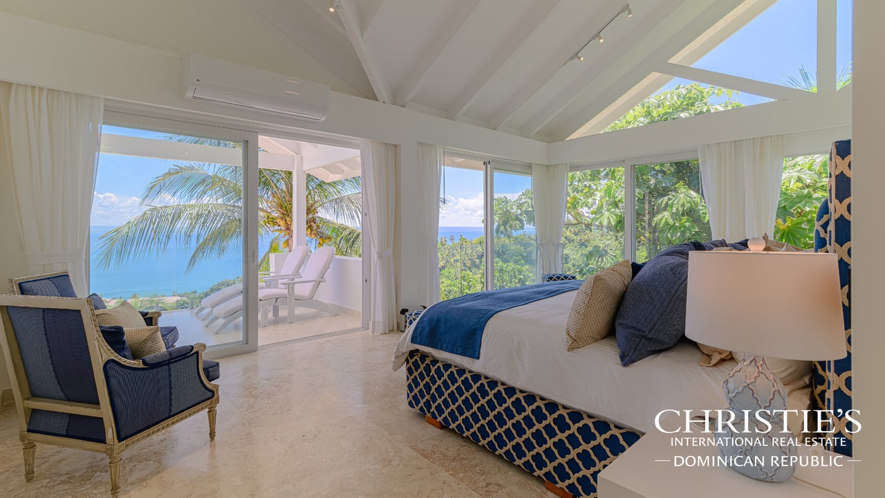 Luxury Ocean View Villa in the Puerto Bahía Resort Community