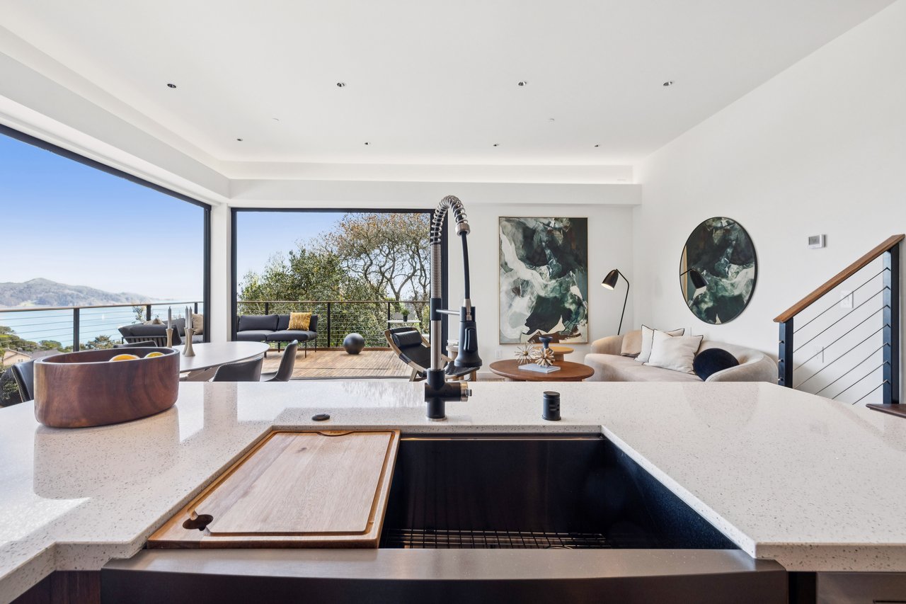 448 Sausalito Boulevard